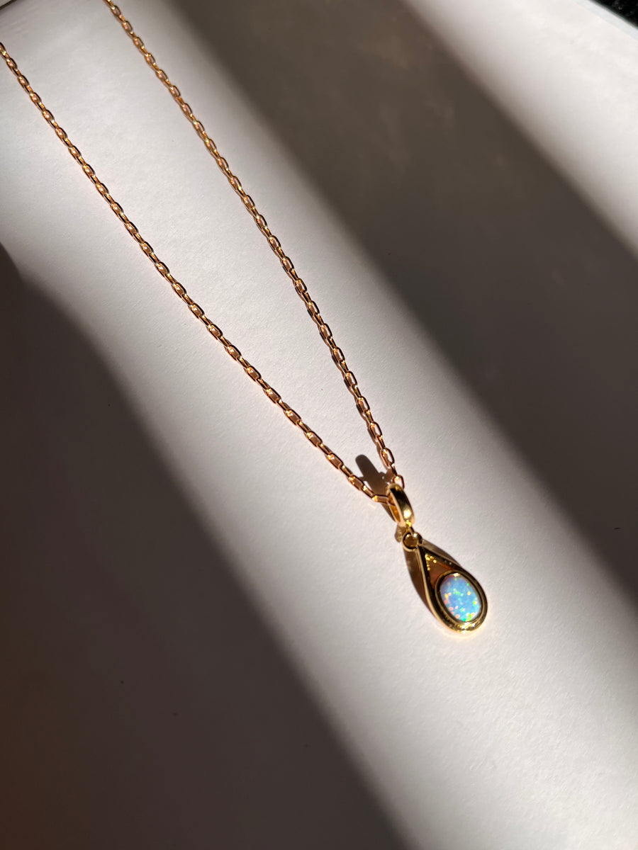 Esme Opal Teardrop Necklace – SOPHIYA