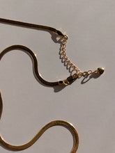 Load image into Gallery viewer, Herringbone Chain Necklace

